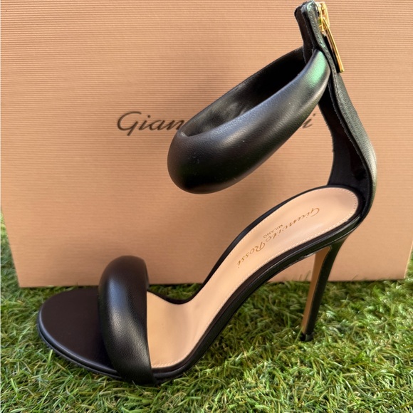 Gianvito Rossi Bijoux Black Nero Lambskin Napa Leather Ankle Strap Heels 37.5 - Picture 4 of 13